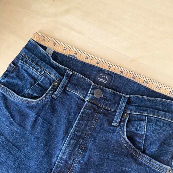 Citizens of Humanity Dark Wash - Straight Leg Jeans - Picture 10 of 11